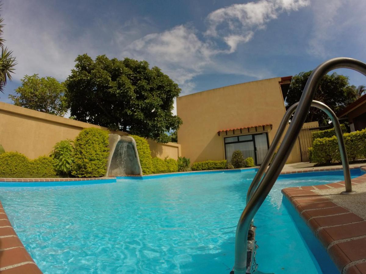 Hotel Guadalupe Tilarán 外观 照片