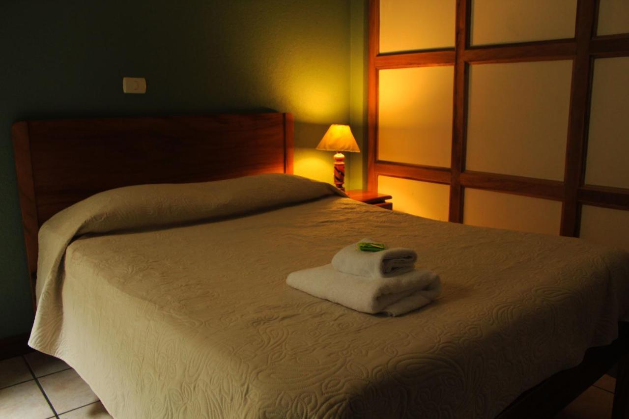Hotel Guadalupe Tilarán 外观 照片